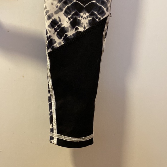 Victoria Secret Sports Knockout by Victoria’s Secret Tight Collant Knockout - Picture 2 of 5